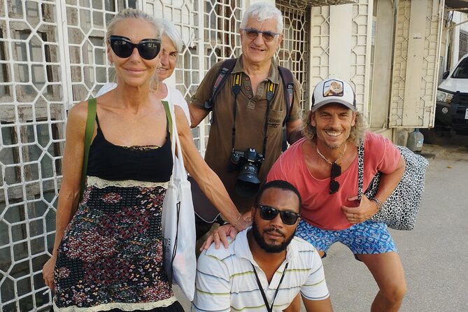 Stone Town Secrets: A walking Tour Zanzibar - What to bring, and how to make shopping feel easy