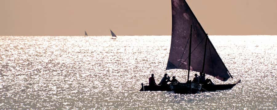 Stone Town: Traditional Dhow Sunset Cruise - The 2-Hour Nearshore Sail: Calm Water, Steady Winds, Live Music