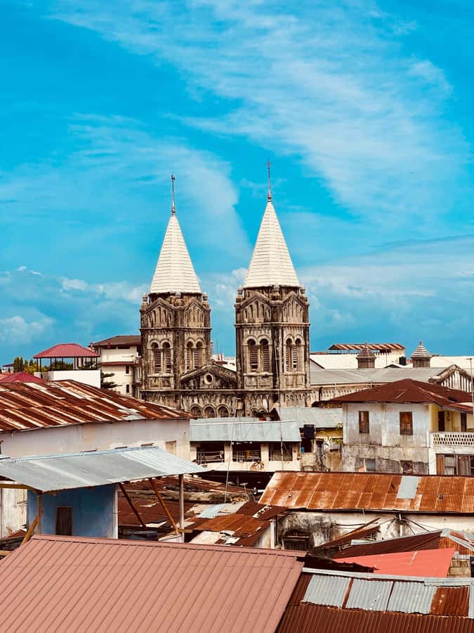 Stone Town Walking Tour With Local Expert Guide - Getting From Hotel to Meeting Point Without Stress