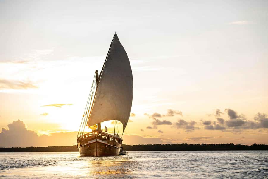 Sunset Dhow from Kendwa/Nungwi Magic Hour on the Ocean - Magic Hour Timing: The 4:00 PM Gold on the Indian Ocean