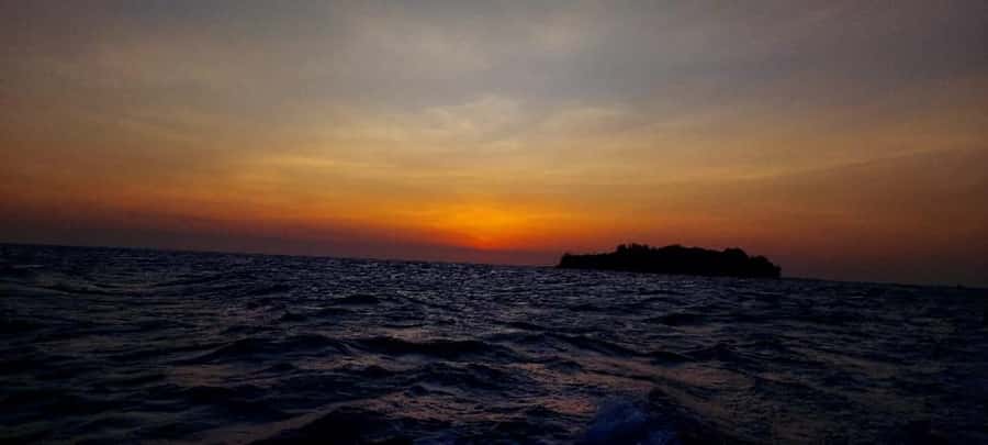 sunset dow cruise at kendwa beach - Should You Book This Sunset Dhow Cruise at Kendwa Beach?