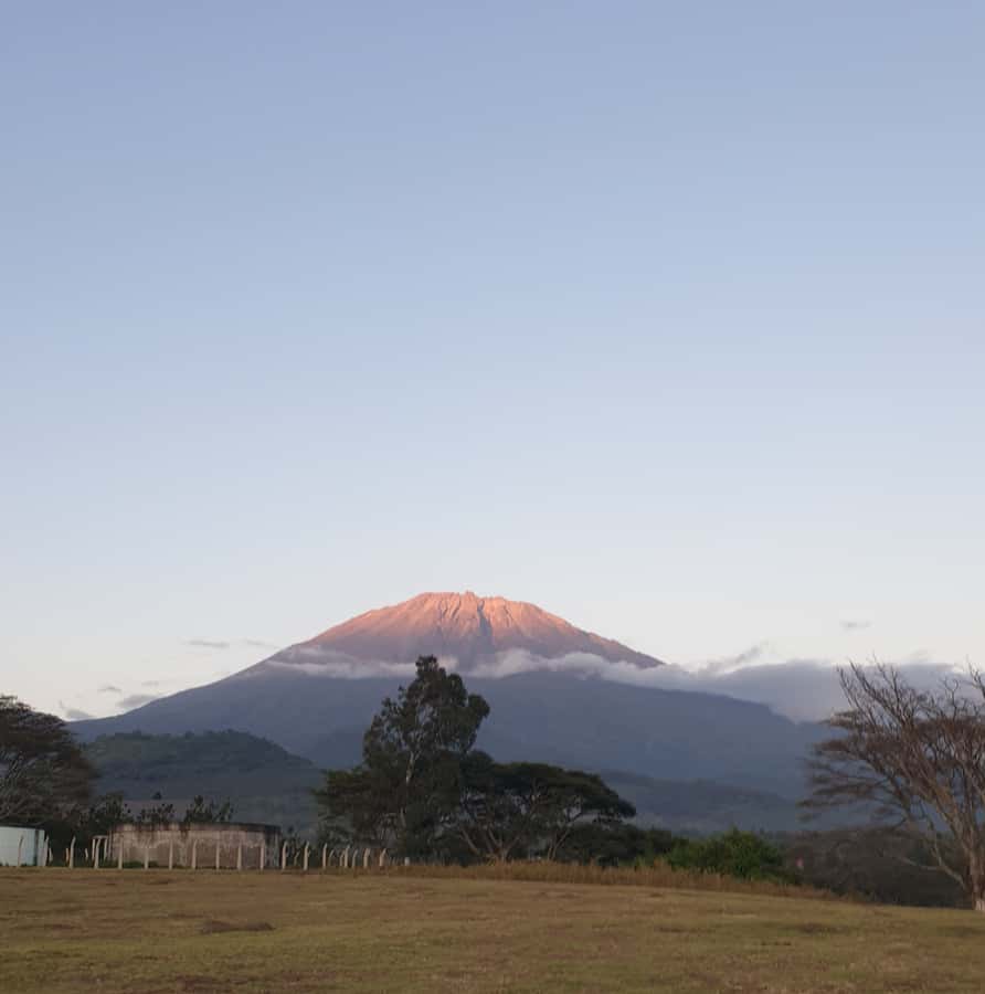 Sunset Tour in Arusha - Music, a drink, and Maasai shukas: comfort that changes the mood