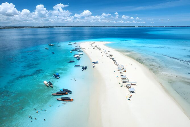 Super Zanzi Nakupenda, Prison Island & Stone Town &Lunch-Zanzibar - Lunch on Nakupenda: Swahili buffet energy on an island beach