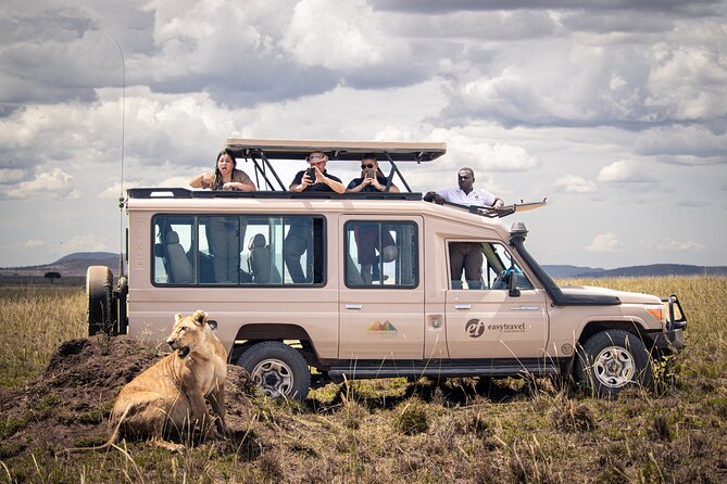Tanzania Wildlife Encounters - 6 Days - Ngorongoro Conservation Area and the crater: the early drive that seals the deal