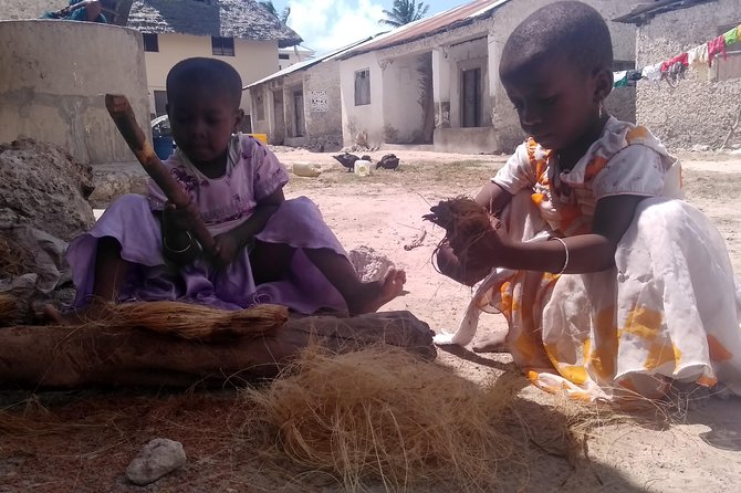 Village Tour With Witch Doctor Visit - Women’s handicrafts and seaweed harvesting, where the economy lives