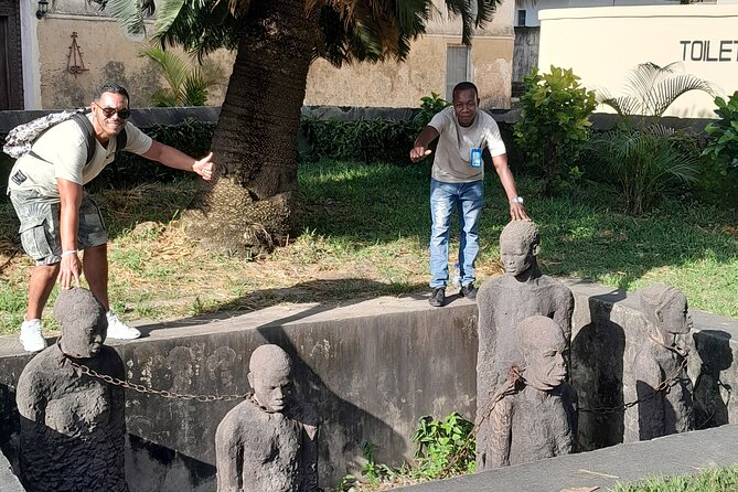 Walking City Tour in Zanzibar Island - Getting Started at the Forodhani Area