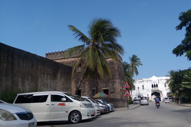 Zanzibar Airport Private Transfer to/from Hotel - Which Vehicle and Group Size Works Best for You