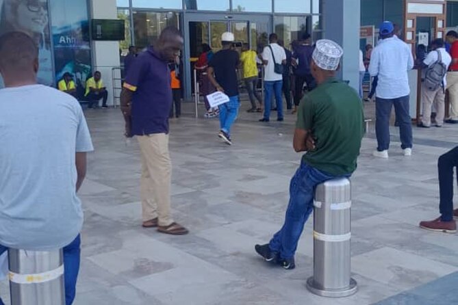 Zanzibar Airport Transfers Pickup and Drop off - Vehicle size: small group comfort to larger-group options