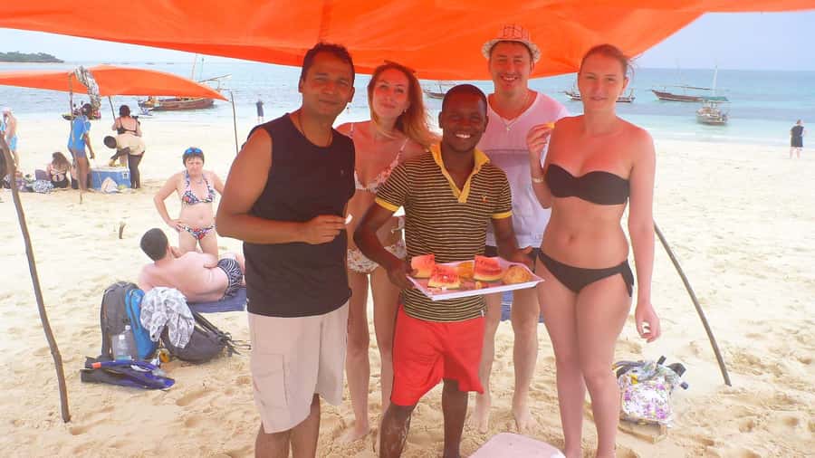 Zanzibar: Nakupenda Sandbank and Prison Island Tour & Lunch - A Full-Day Boat Route From Stone Town