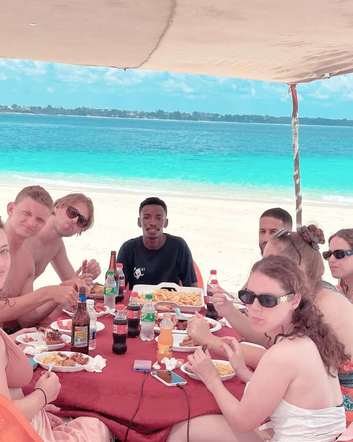 Zanzibar: Prison Island and Nakupenda Boat Trip with Lunch - Guides, pace, and group feel (from Milano Prada to Abdul and Juma)