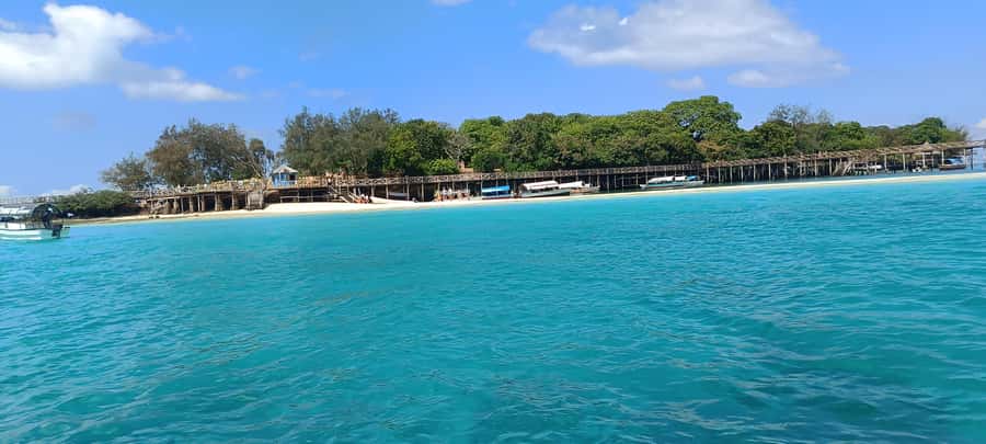 Zanzibar; Prison Island, Nakupenda, StoneTown Tour with BBQ - Boat Transfers and Pickup: How the Day Moves From Hotel to Island