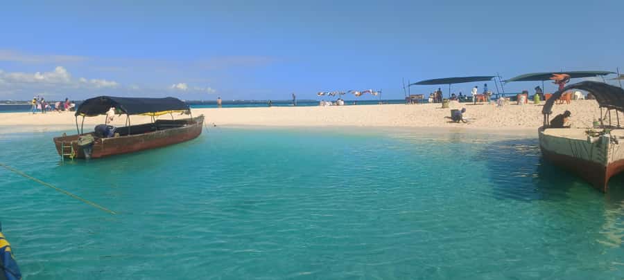 Zanzibar; Prison Island, Nakupenda, StoneTown Tour with BBQ - What to Bring, What to Skip, and Simple Planning Tips