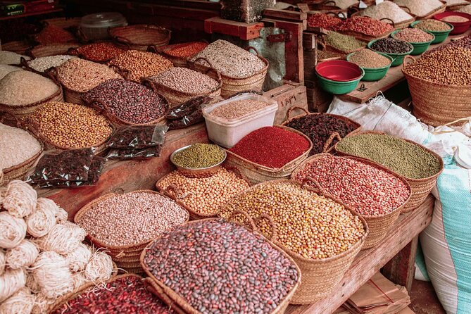 Zanzibar Private Spice Farm and Stonetown Tour(Include Lunch) - Lunch that matches the theme, plus a chance to buy spices