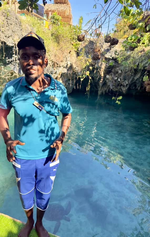 Zanzibar: Sea Turtle Swim at Kizimkazi Salaam Cave Tour - Should you book this Zanzibar sea turtle swim?