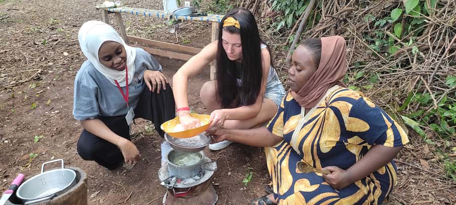 Zanzibar: Spice Farm Tour with Traditional Cooking Lesson - Key things that make this spice farm tour worth your time